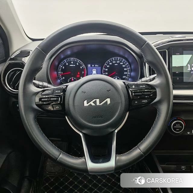 Kia Yi Ran 2021 Белый из Китая, фото 2