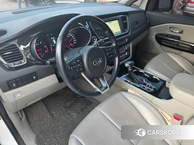 Kia The New Carnival 2018 Белый из Кореи, фото 2