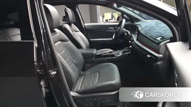 Kia The New Sportage 5th Generation Hybrid 2025 Черный из Кореи, фото 2