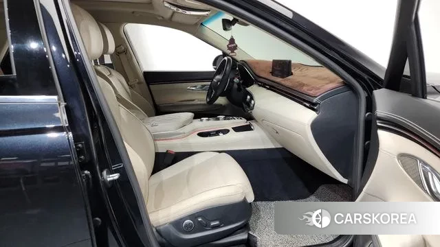 Genesis GV70 2020 Черный из Кореи, фото 2