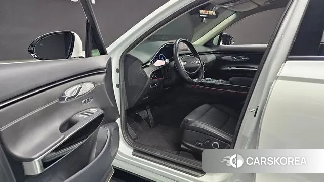 Genesis GV70 2021 Белый из Кореи, фото 2