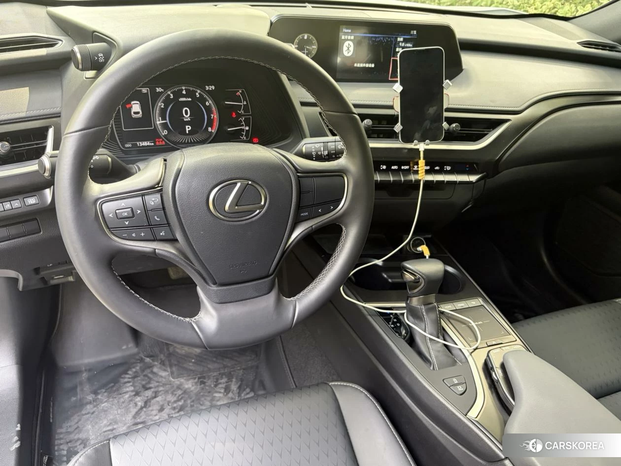 Lexus UX 2020 Белый из Китая, фото 2