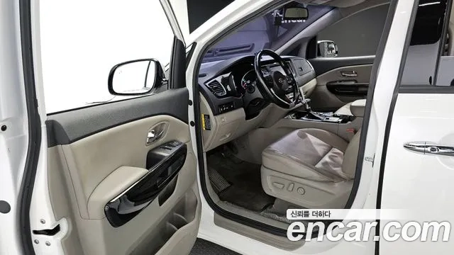 Kia The New Carnival 2019 Белый из Кореи, фото 2
