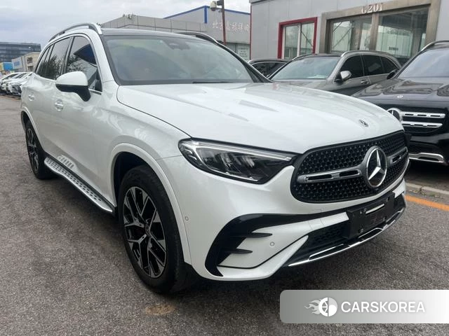 Mercedes-Benz GLC 2023 Белый из Китая, фото 2