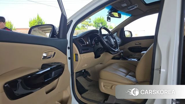 Kia The New Carnival 2019 Белый из Кореи, фото 2