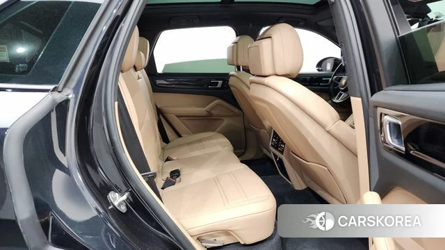 Porsche Cayenne (PO536) 2020 Черный из Кореи, фото 2
