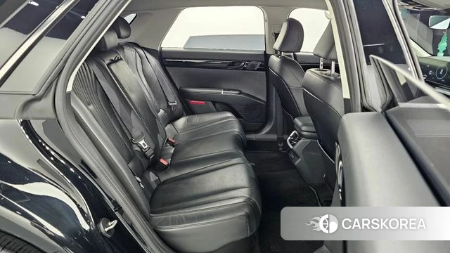 Hyundai Grandeur Hybrid (GN7) 2023 Черный из Кореи, фото 2