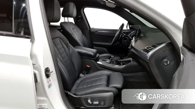 BMW X4 (G02) 2023 Белый из Кореи, фото 2