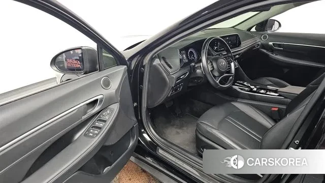 Hyundai Sonata Hybrid (DN8) 2021 Черный из Кореи, фото 2