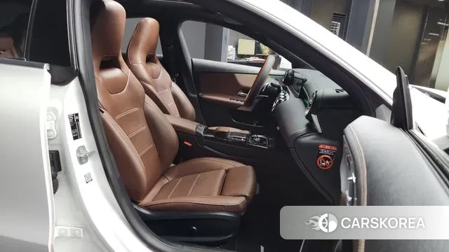 Mercedes-Benz CLA-Class C118 2023 Белый из Кореи, фото 2