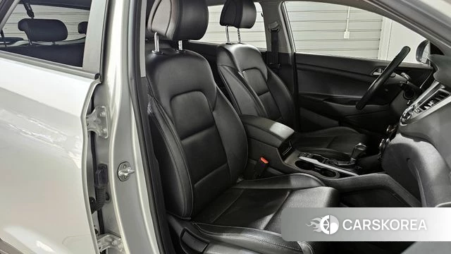 Hyundai All New Tucson 2018 Серебряный из Кореи, фото 2