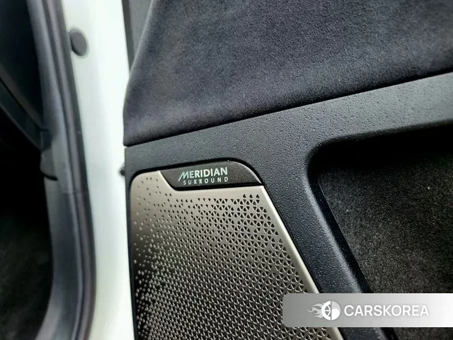 Kia EV6 2022 Белый из Кореи, фото 2