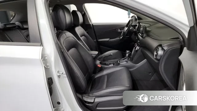 Hyundai Kona 2018 Белый из Кореи, фото 2