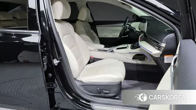 Hyundai The New Grandeur IG Hybrid 2022 Черный из Кореи, фото 2