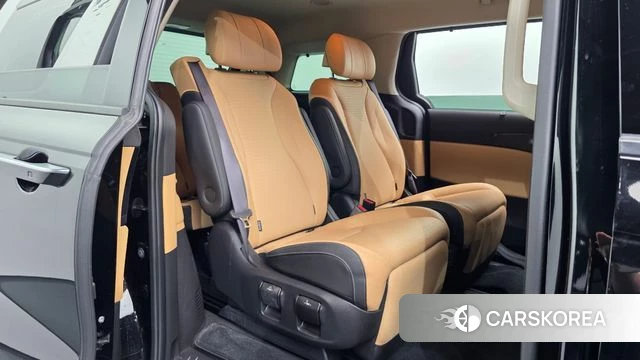Kia Carnival 4th generation 2022 Черный из Кореи, фото 2