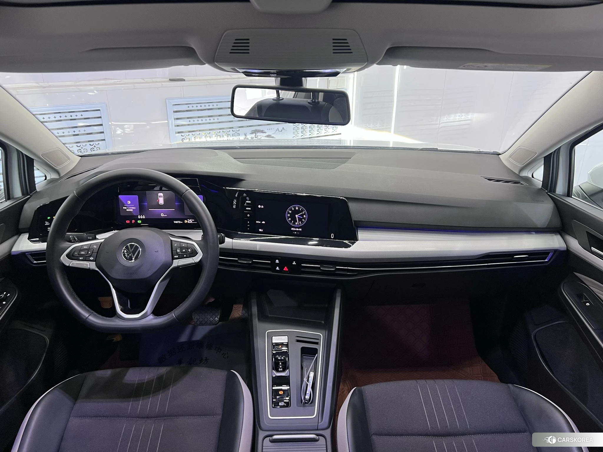 Volkswagen Golf 2022 Белый из Китая, фото 2