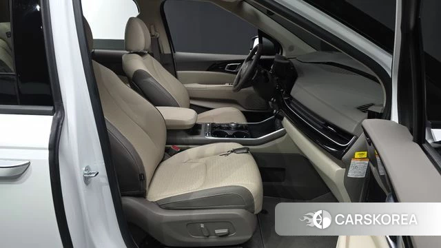 Kia The New Carnival 4th Generation 2024 Белый из Кореи, фото 2