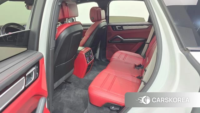 Porsche Cayenne (PO536) 2023 Белый из Кореи, фото 2
