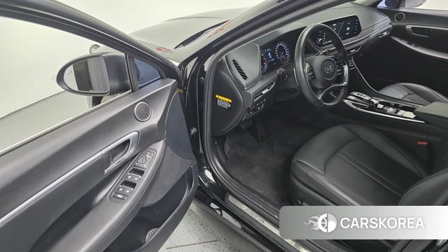 Hyundai Sonata (DN8) 2019 Черный из Кореи, фото 2