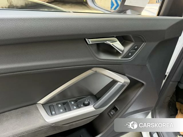 Audi Q3 2020 Белый из Китая, фото 2