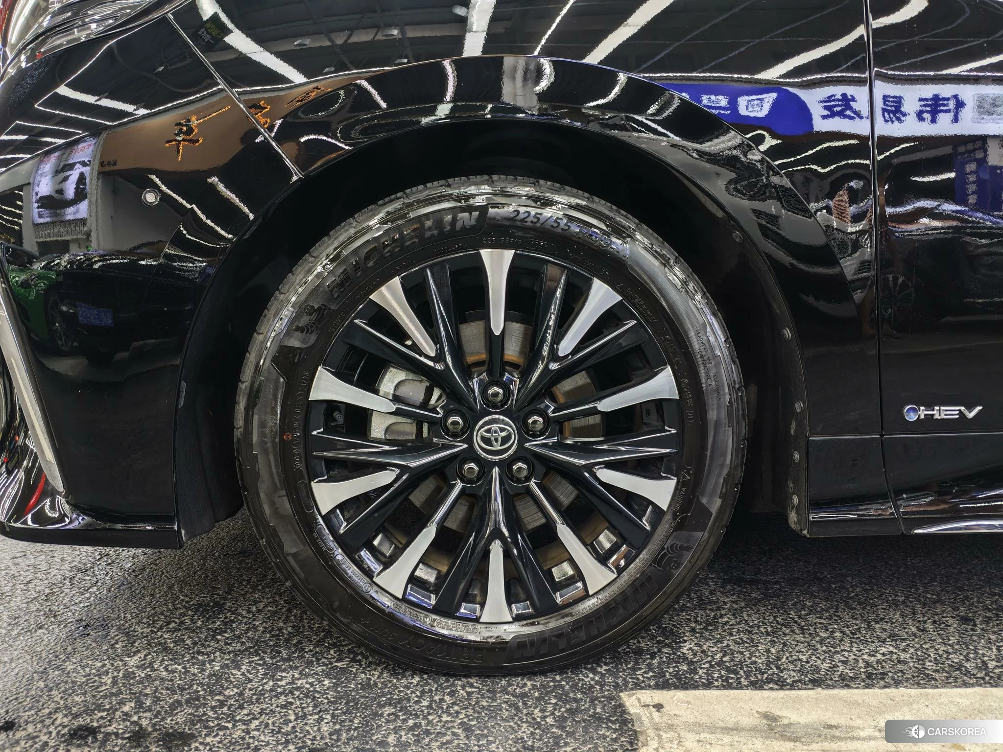 Toyota Elfa 2023 Черный из Китая, фото 2