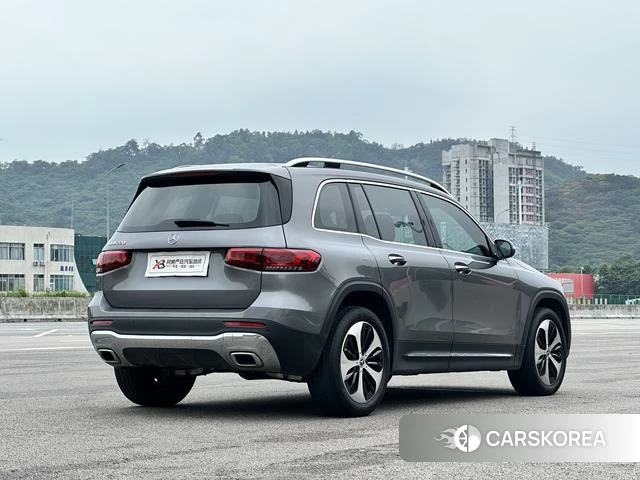 Mercedes-Benz GLB 2022 Темно-серый из Китая, фото 2