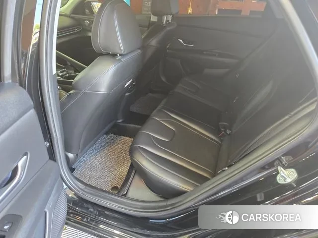 Hyundai Avante (CN7) 2023 Черный из Кореи, фото 2