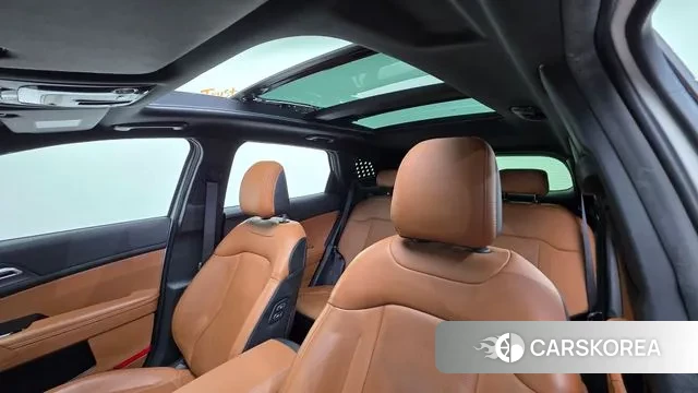 Kia Sportage 5th Generation 2022 Белый из Кореи, фото 2