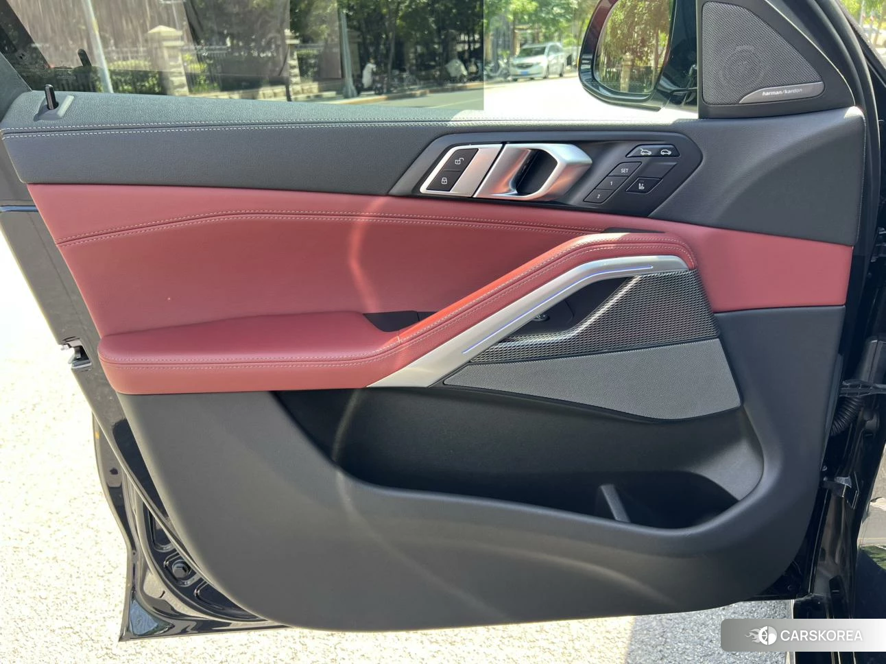 BMW X6 2021 Черный из Китая, фото 2
