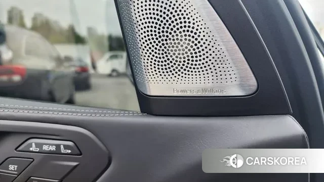 BMW X7 (G07) 2021 Белый из Кореи, фото 2