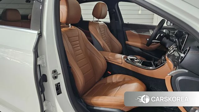 Mercedes-Benz E-Class W213 2020 Белый из Кореи, фото 2