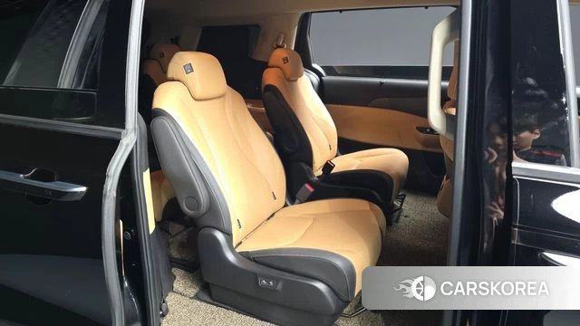 Kia Carnival 4th generation 2022 Черный из Кореи, фото 2