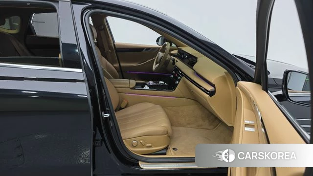 Genesis G80 (RG3) 2024 Черный из Кореи, фото 2