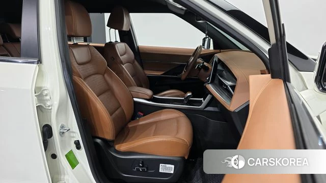 Ssangyong Torres 2023 Белый из Кореи, фото 2