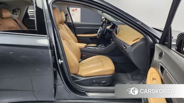 Hyundai Sonata (DN8) 2020 Серый из Кореи, фото 2