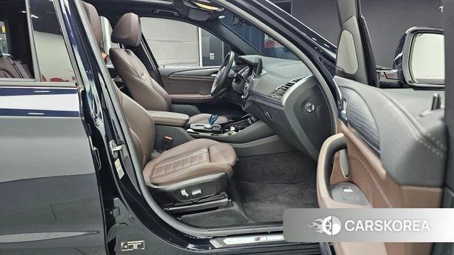 BMW iX3 2022 Черный из Кореи, фото 2