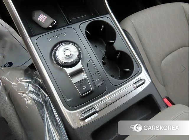 Kia The New Carnival 4th Generation 2025 Белый из Кореи, фото 2