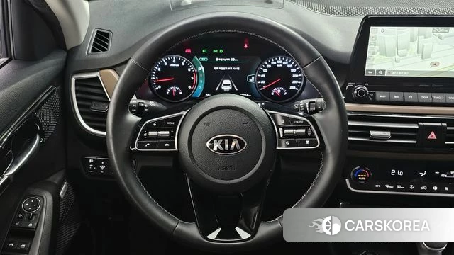 Kia Seltos 2021 Белый из Кореи, фото 2