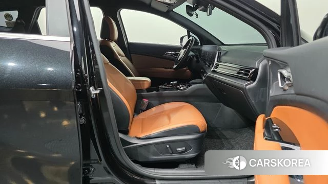 Kia Sportage 5th Generation 2022 Черный из Кореи, фото 2