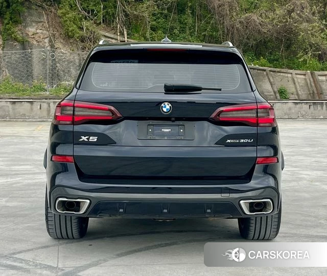 BMW X5 2023 Черный из Китая, фото 2