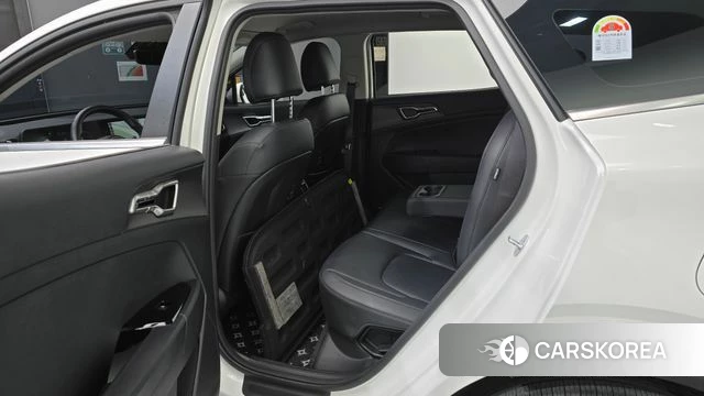 Kia Sportage 5th Generation 2024 Белый из Кореи, фото 2