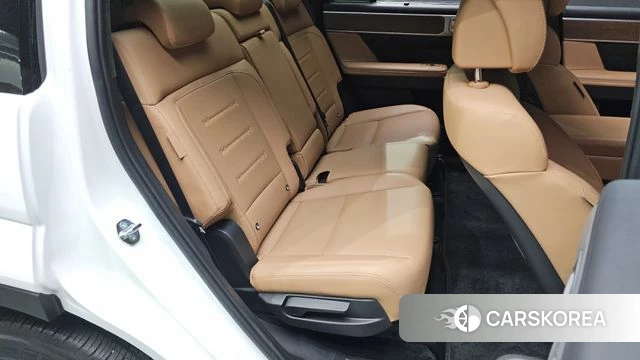 Hyundai Santa Fe (MX5) 2024 Белый из Кореи, фото 2