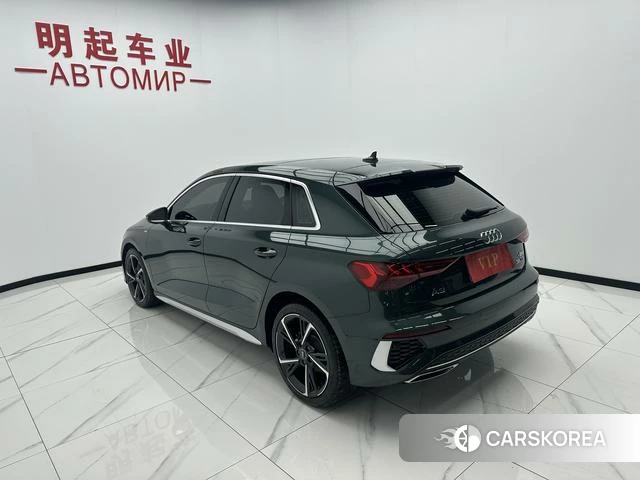 Audi A3 2023 Зеленый из Китая, фото 2