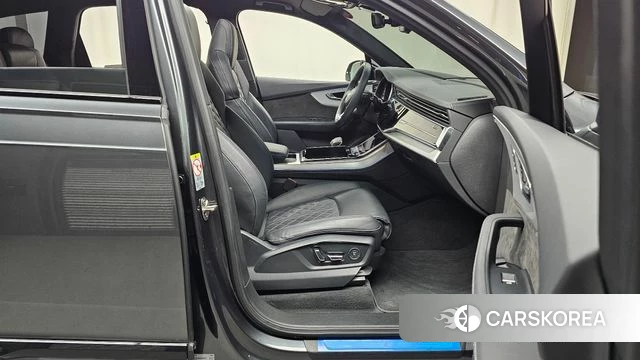 Audi Q7 (4M) 2022 Серый из Кореи, фото 2