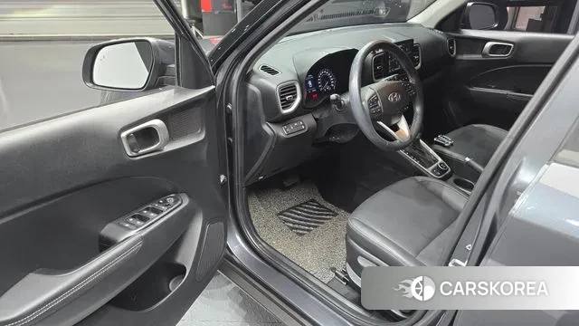 Hyundai Venue 2021 Серый из Кореи, фото 2