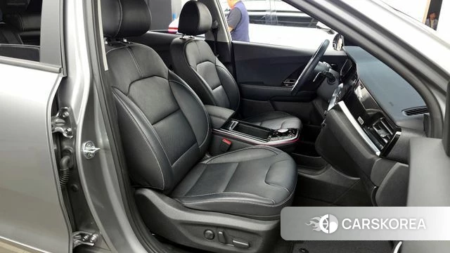 Kia Niro EV 2021 Серебристо-серый из Кореи, фото 2