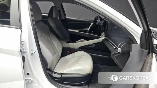 Hyundai Avante (CN7) 2022 Белый из Кореи, фото 2