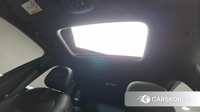 Chevrolet (GM Daewoo) Trax Crossover 2023 Черный из Кореи, фото 2
