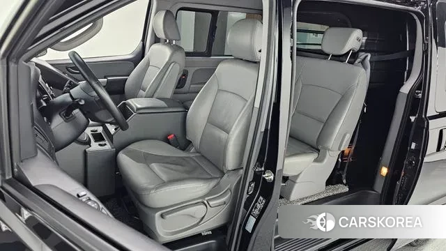 Hyundai The New Grand Starex 2019 Черный из Кореи, фото 2