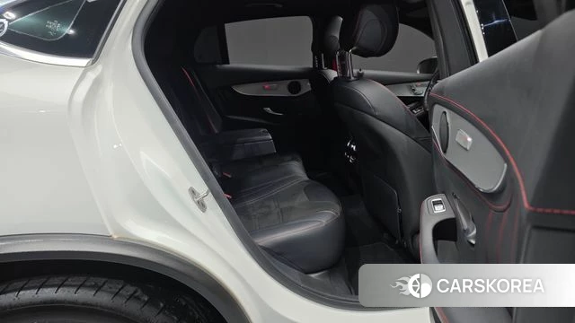 Mercedes-Benz GLC-Class X253 2022 Белый из Кореи, фото 2